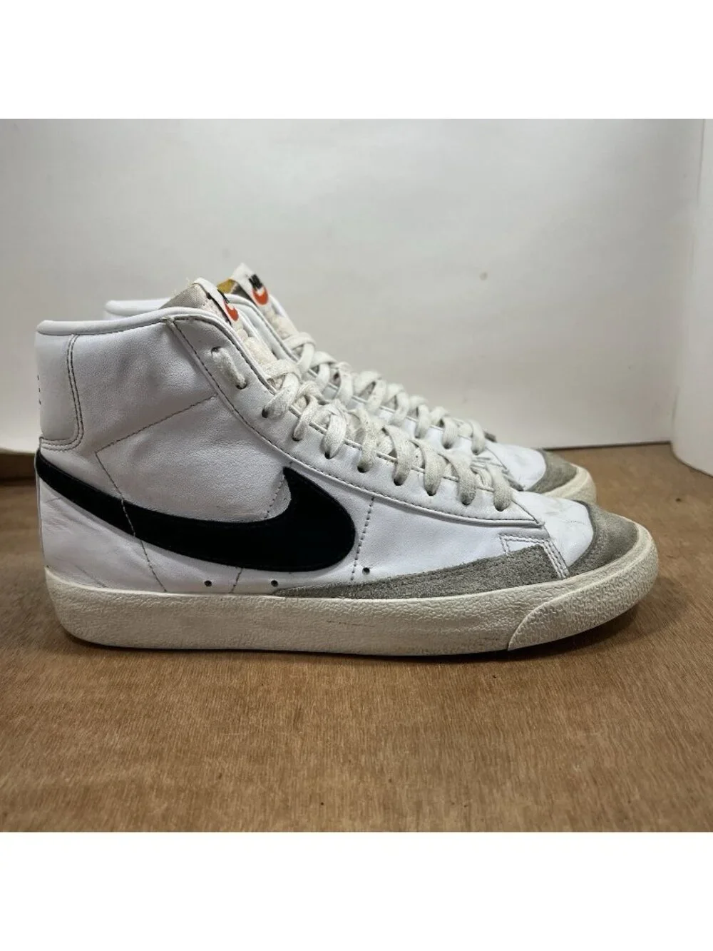 Nike Blazer Mid 77 Men Size 8 BQ6806-100 White Basketball Shoes Sneakers